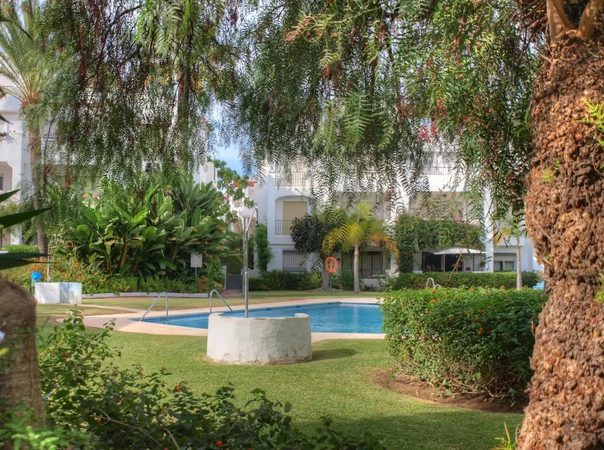 Sun Beach Apartment Estepona 0*,  Španělsko